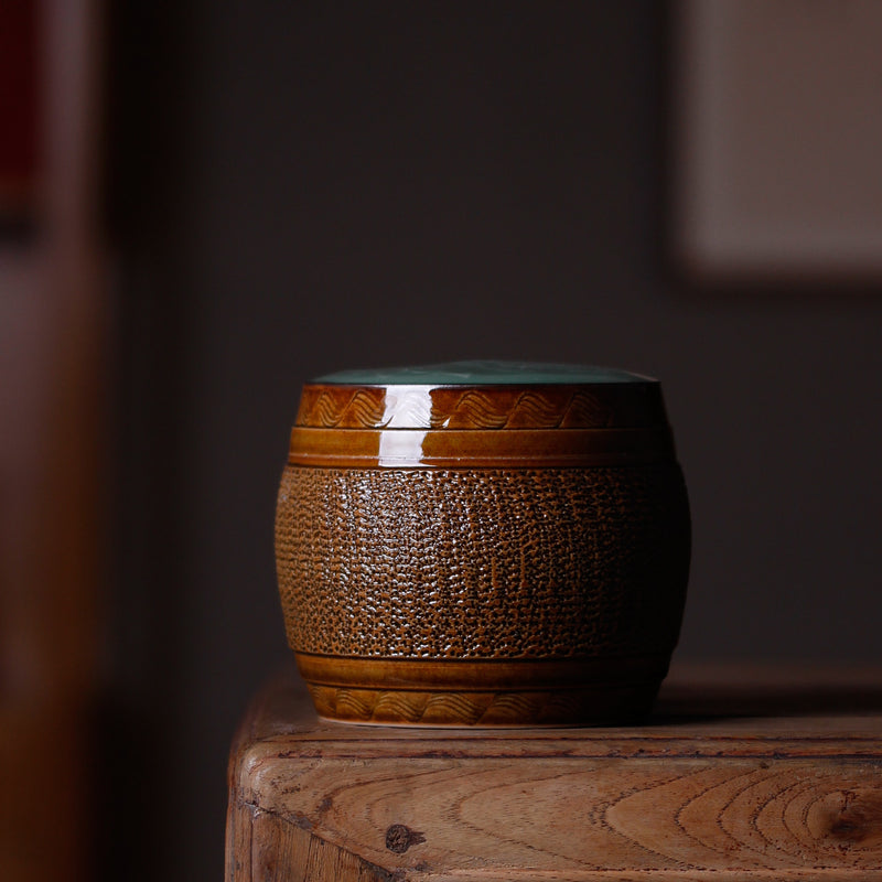 Handmade Porcelain Tea Caddy, Chatter Mark, Longquan Celadon